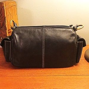Fossil Bags - Fossil Black Leather Shoulder Bag Fossil Bags - Fossil Black Leather Shoulder Bag